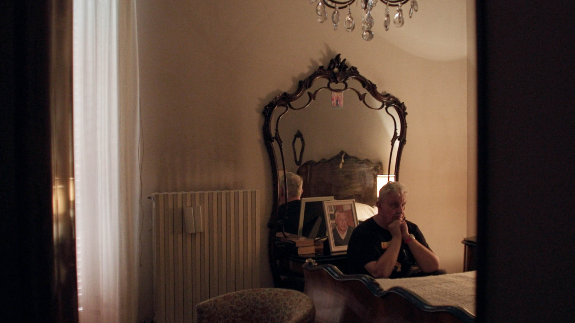 uomo gatto &mdash; still 01